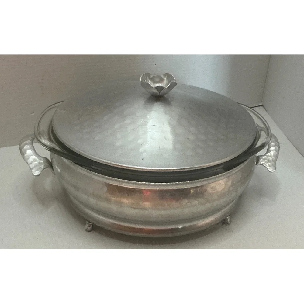 Vintage Hammered Aluminum Casserole Dish with Glass Insert Silver 9in